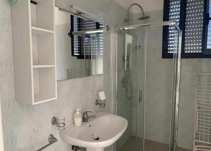 Torre Lapillo 度假居 *